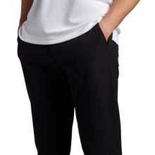 Load image into Gallery viewer, Lyle &amp; Scott Tech Golf Trousers - Jet Black
